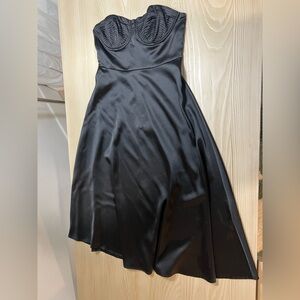 Forever 21 Elegant Black Satin Pants